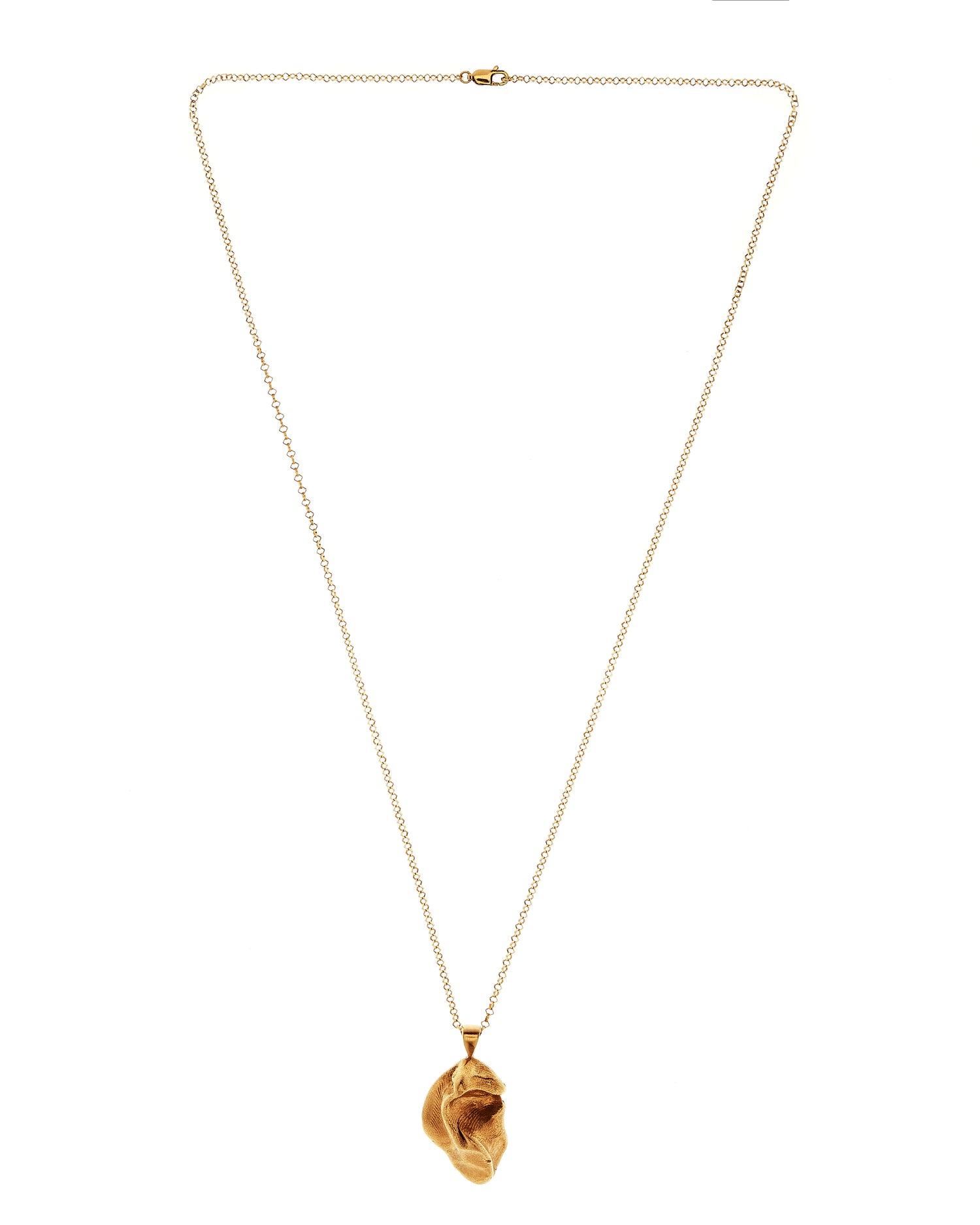 Gold vermeil necklace showing lobster clasp fastening