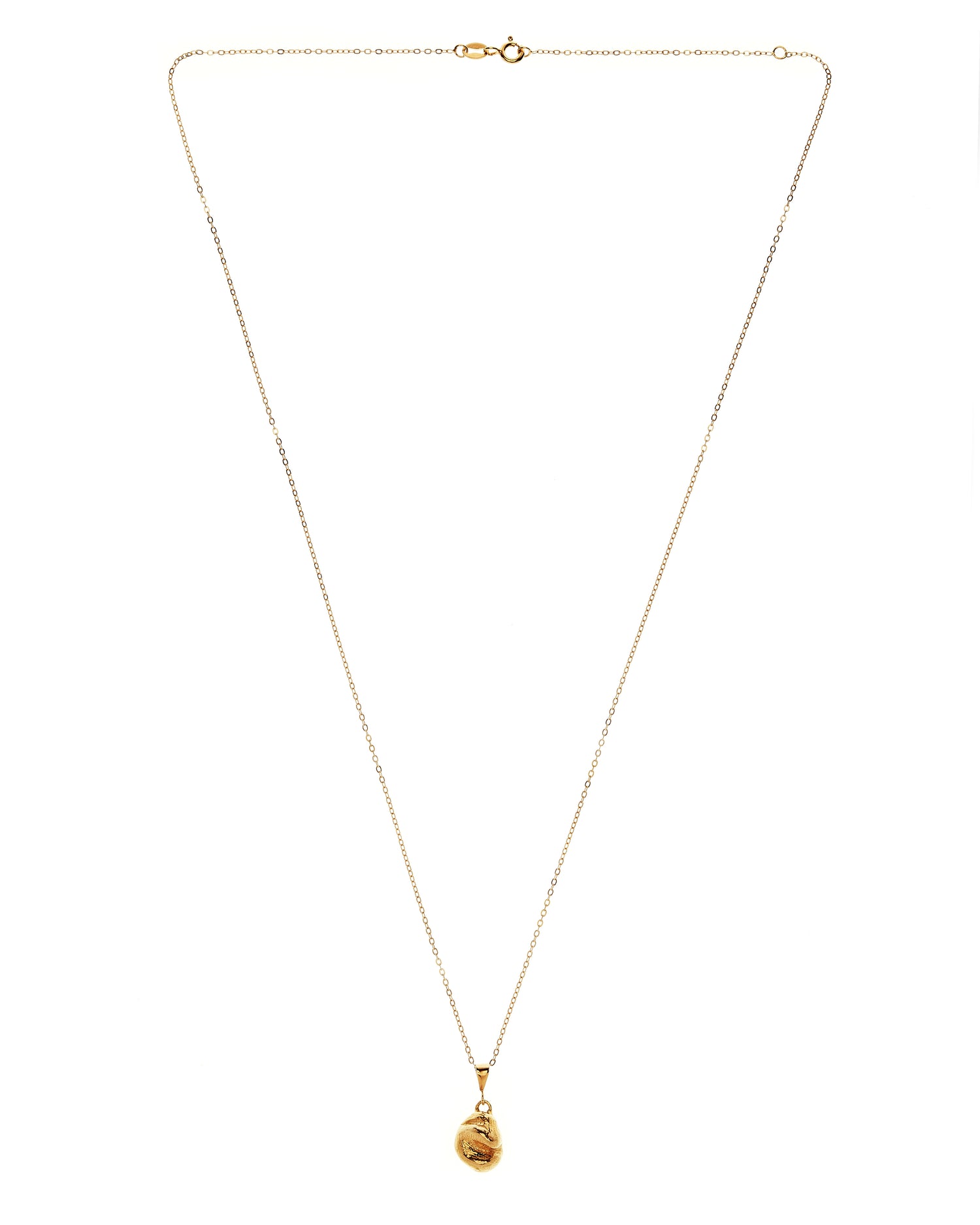Full view of gold vermeil trace chain with pendant