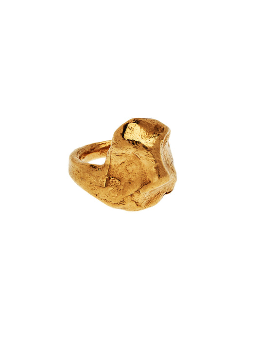 Gold vermeil textured ring with primitive shape of face