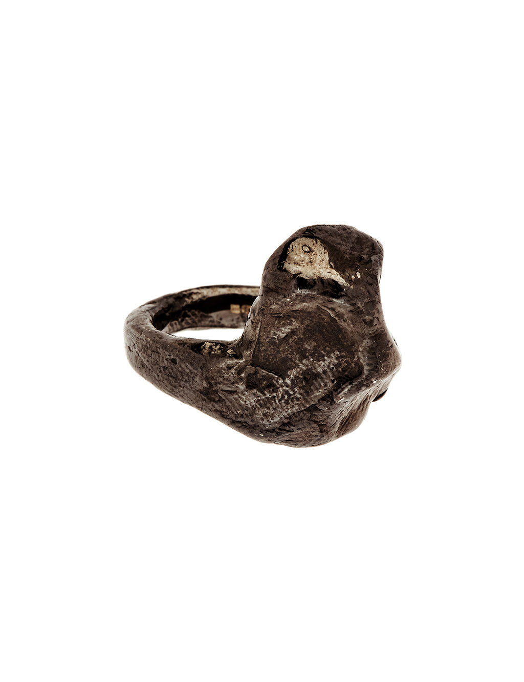 Black rhodium textured ring with primitive shape of face